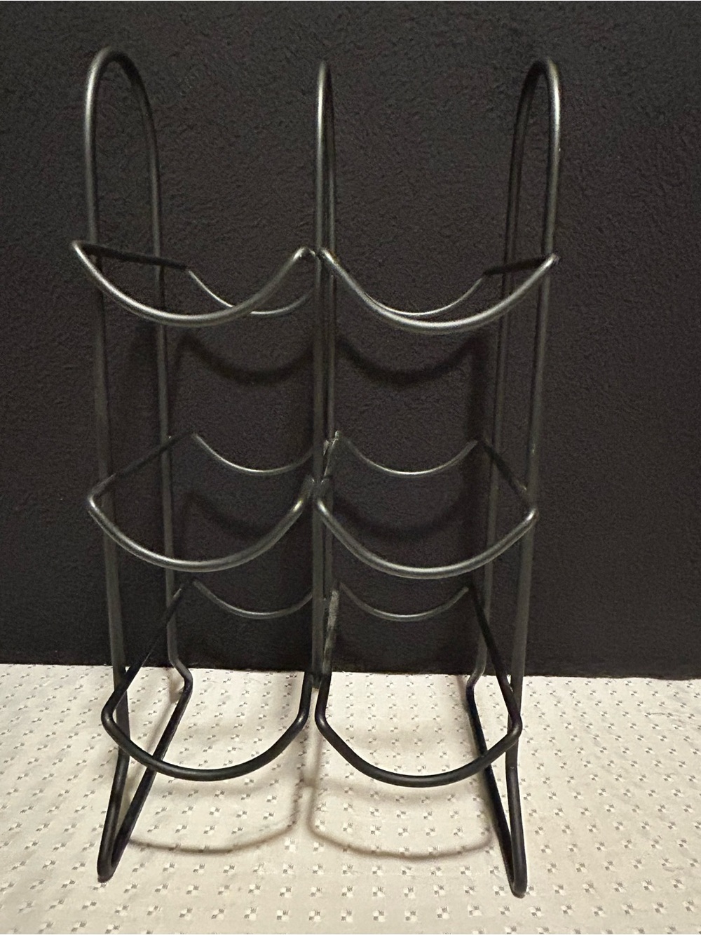 6 Bottle Wine Rack Freestanding. Modern Black Metal Wire